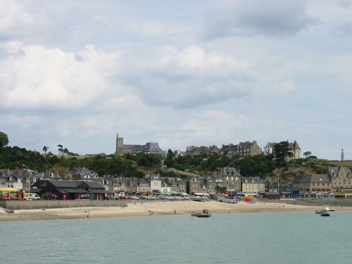 Jacques Melchior Meuble De Tourisme 3 Etoiles Intra Muros Saint-Malo Luaran gambar